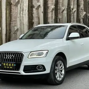 Audi Q5 2015 224 л.с. 224 л.с. из Китая