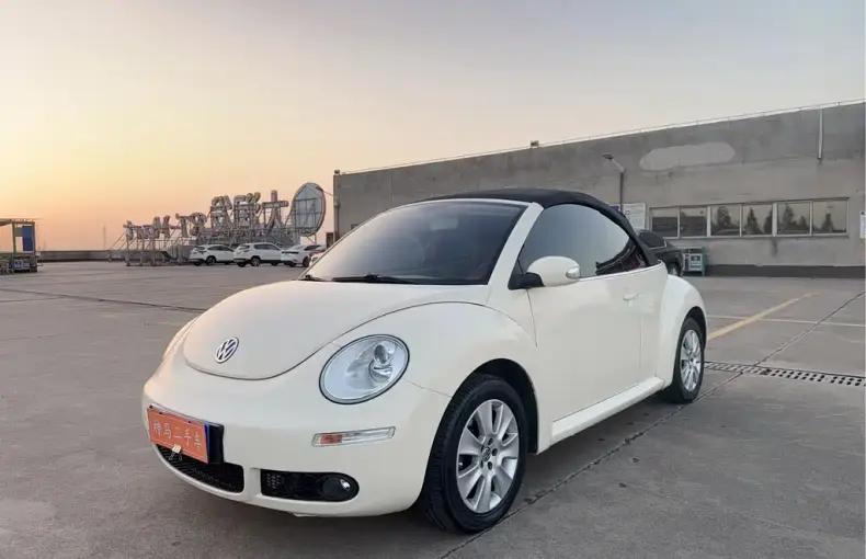 Volkswagen Beetle 2009 из Китая