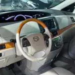 Toyota Previa 2012 из Китая