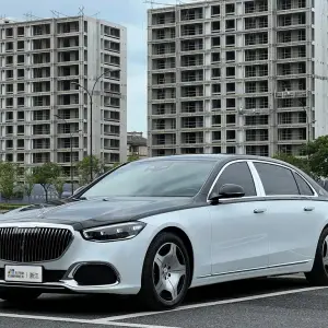 Mercedes-Benz S-Class 2025 380 л.с. из Китая
