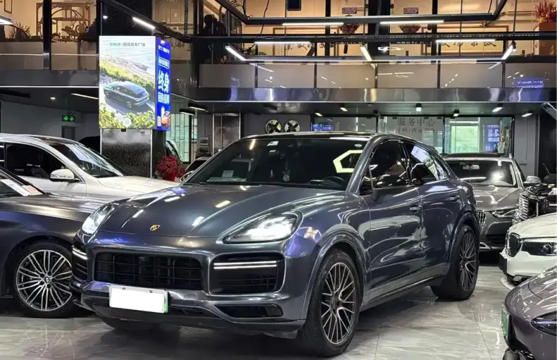 Porsche Cayenne Hybrid 2021 из Китая