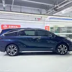 Toyota Granvia 2023 из Китая