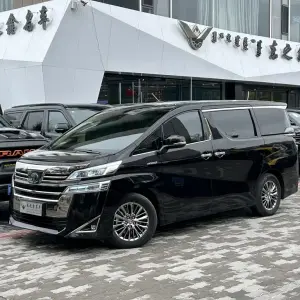 Toyota Vellfire 2020 117 л.с. из Китая