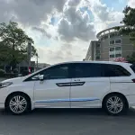 Honda Elysion 2019 из Китая