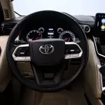 Toyota Land Cruiser 2024 из Китая