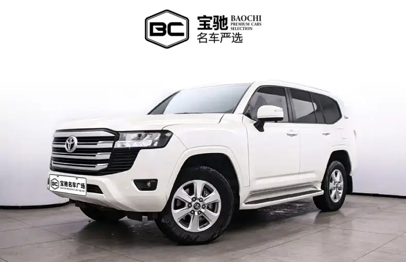 Toyota Land Cruiser 2024 из Китая