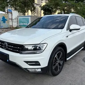 Volkswagen Tiguan L 2019 из Китая