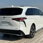 Toyota Granvia 2024 из Китая