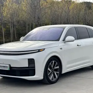 Li Auto Li L7 2023 449 л.с. — лот 56738234 из Китая