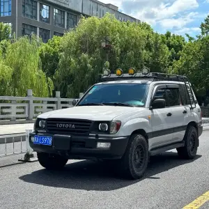 Toyota Land Cruiser 2006 из Китая