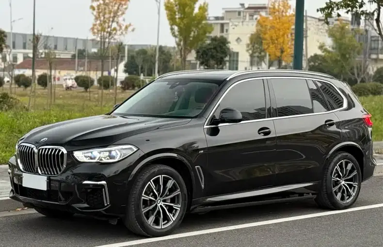 BMW X5 2023 из Китая