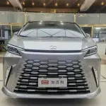 Lexus LM 2024 367 л.с. из Китая