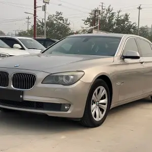 BMW 7 Series 2011 из Китая