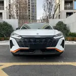 Aeolus Yixuan 2023 из Китая