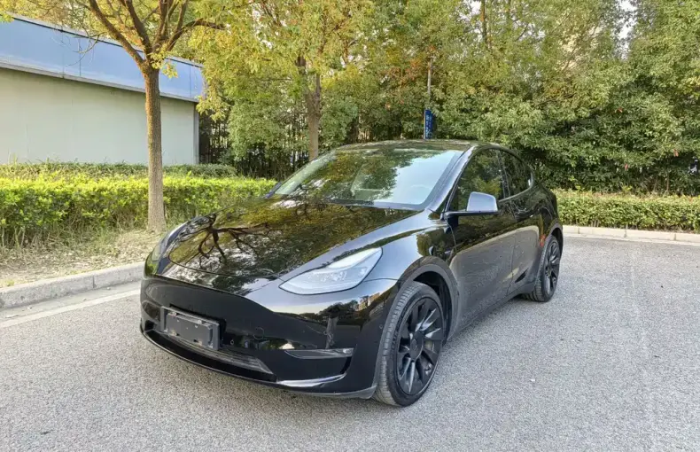 Tesla Model Y 2021 из Китая