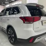 Mitsubishi Outlander 2021 192 л.с. из Китая