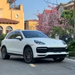 Porsche Cayenne 2012 из Китая