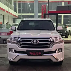 Toyota Land Cruiser 2017 из Китая