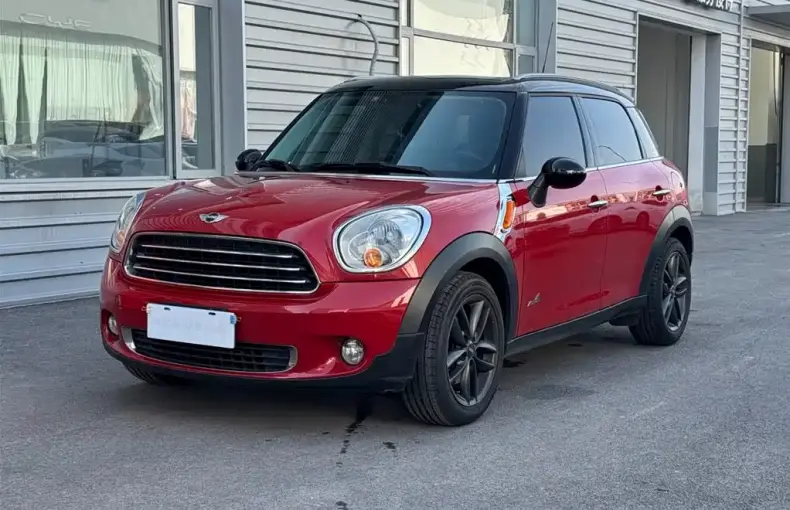 MINI Mini Countryman 2014 из Китая