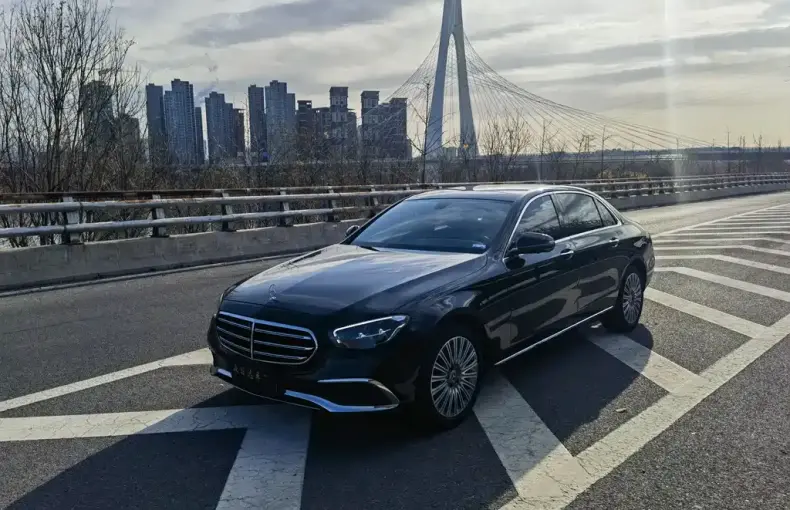 Mercedes-Benz E-Class 2022 из Китая