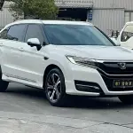 Honda UR-V 2018 272 л.с. из Китая
