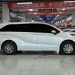 Toyota Sienna 2023 из Китая