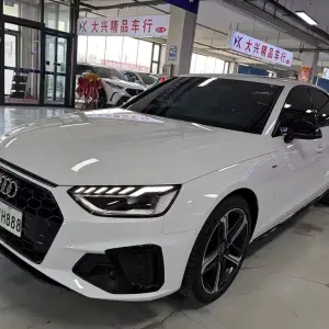 Audi A4L 2024 190 л.с. из Китая