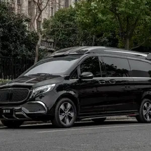 Mercedes-Benz V-Class 2023 из Китая