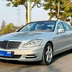 Mercedes-Benz S-Class 2010 из Китая