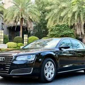 Audi A8 2013 из Китая