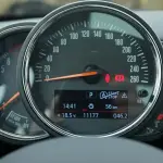 MINI Mini 2023 102 л.с. из Китая