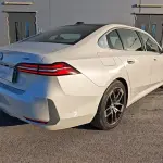 BMW i5 2025 из Китая