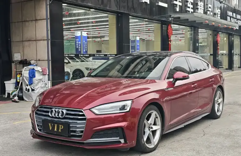 Audi A5 (Import) 2018 из Китая