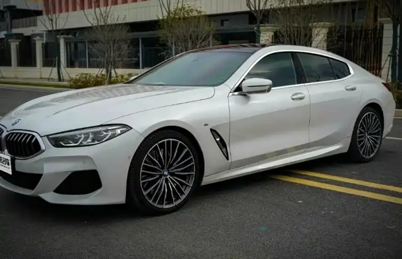 BMW 8 Series 2021 из Китая