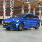BYD MAX 2018 из Китая