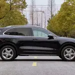 Porsche Cayenne 2013 333 л.с. — лот 57588720 из Китая