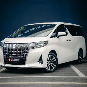 Toyota Alphard 2018 из Китая