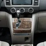 Mazda 8 2011 из Китая