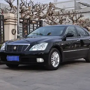 Toyota Crown 2007 197 л.с. 197 л.с. 197 л.с. из Китая