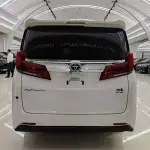 Toyota Alphard 2021 из Китая