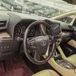 Toyota Alphard 2021 из Китая
