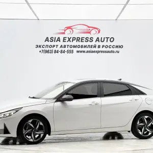 Hyundai Elantra 2022 из Китая