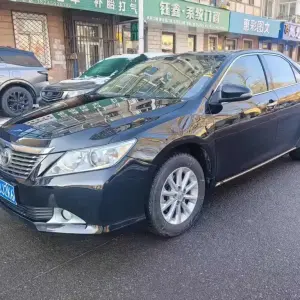 Toyota Camry 2013 184 л.с. из Китая