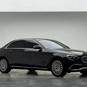 Mercedes-Benz E-Class 2022 из Китая