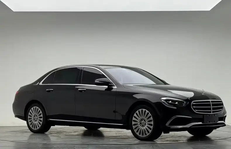 Mercedes-Benz E-Class 2022 из Китая
