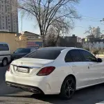 Mercedes-Benz C-Class 2015 245 л.с. из Китая