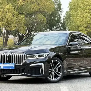 BMW 7 Series 2021 из Китая