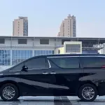 Toyota Alphard 2023 из Китая