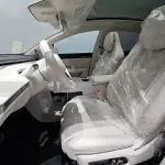 智界 Zhijie R7 из Китая