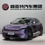 智界 Zhijie R7 из Китая